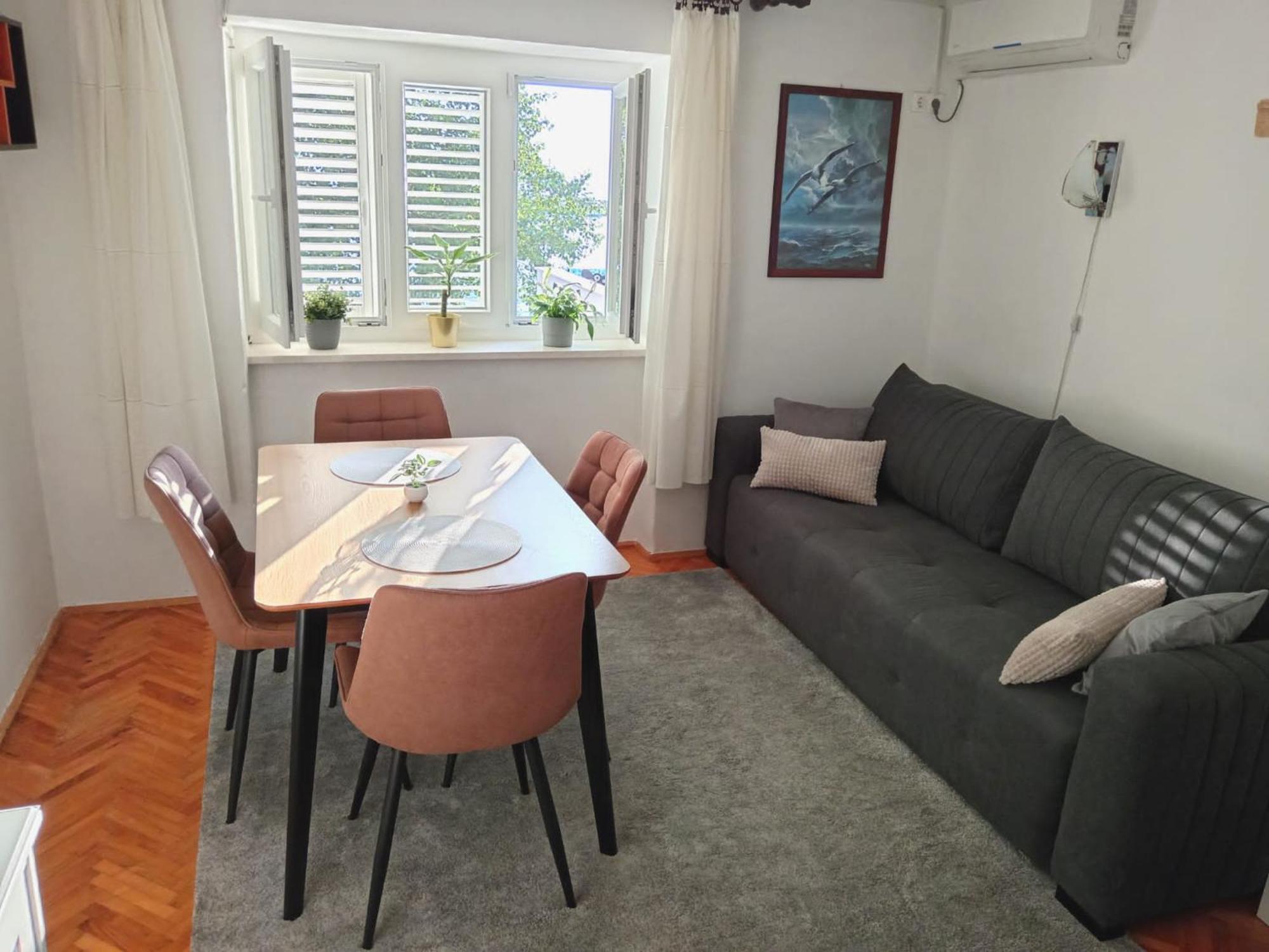 Riva Apartment Klenovica Luaran gambar